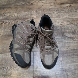 Do Not Buy Columbia Men's Tan and Black Insulted Waterproof Boots Men Size 10.5